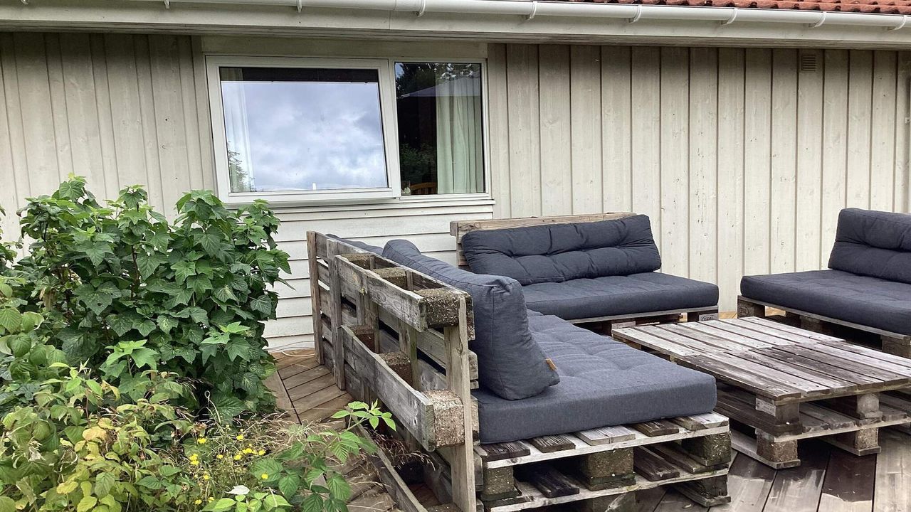 Outdoor Outdoor
